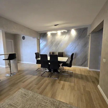 Apartment Luxury 2 Bedroom Constanta